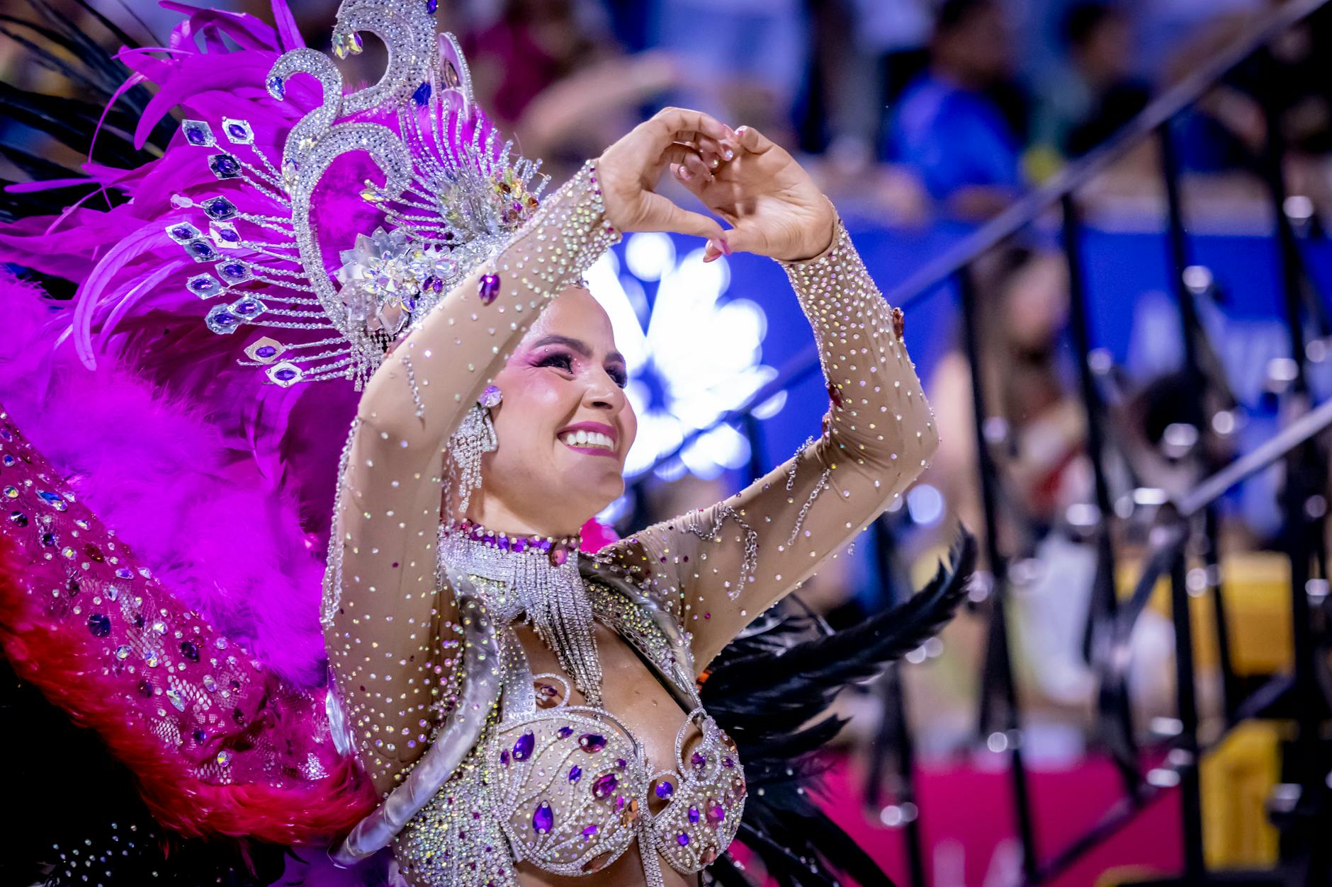 Plakat informacyjny o Pucharze Burmistrza w Słupcy i kalendarzu pylenia na 2026 rok